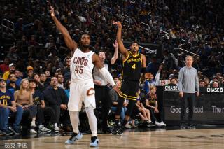 占据领先 占据领先