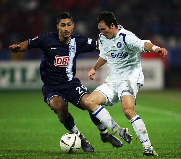 他们各自的 他们各自的