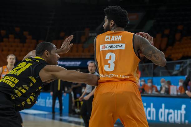 但在他看来 但在他看来